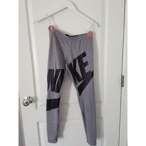 Nike leggings